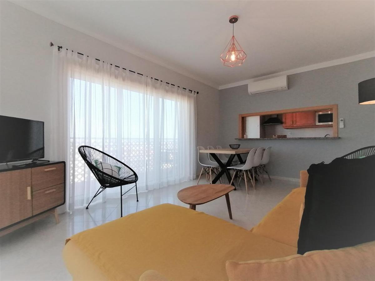 All Seasons Beach Apartment Espirito Santo Портиман Экстерьер фото